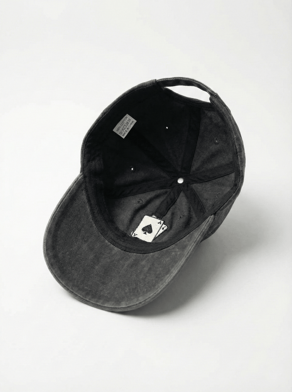 Cappello Pepper Cap Cartepoker Nero con etichetta originale e cuciture